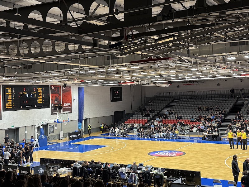 Belle Vue Leisure Centre