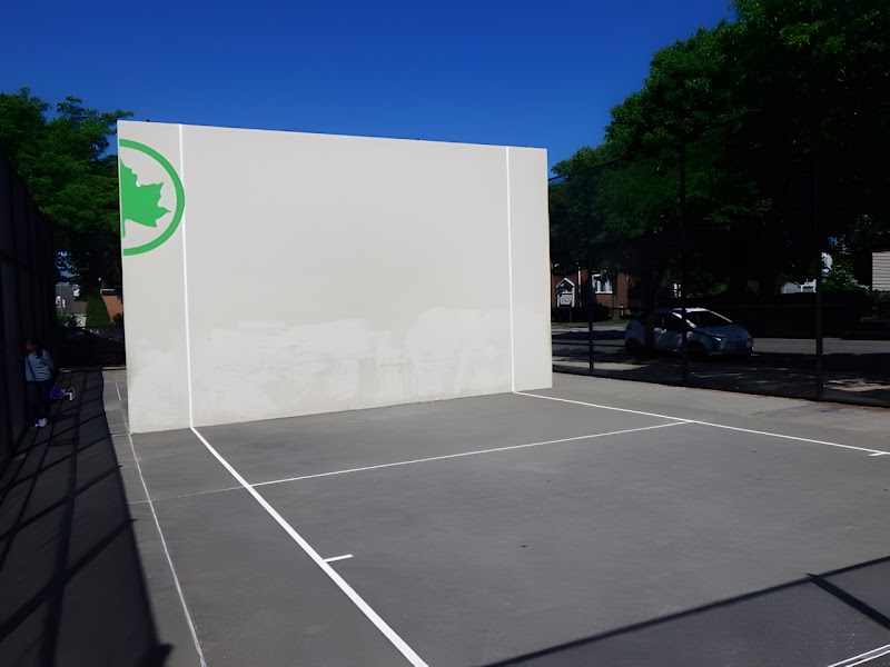 Bellerose Playground photo 3