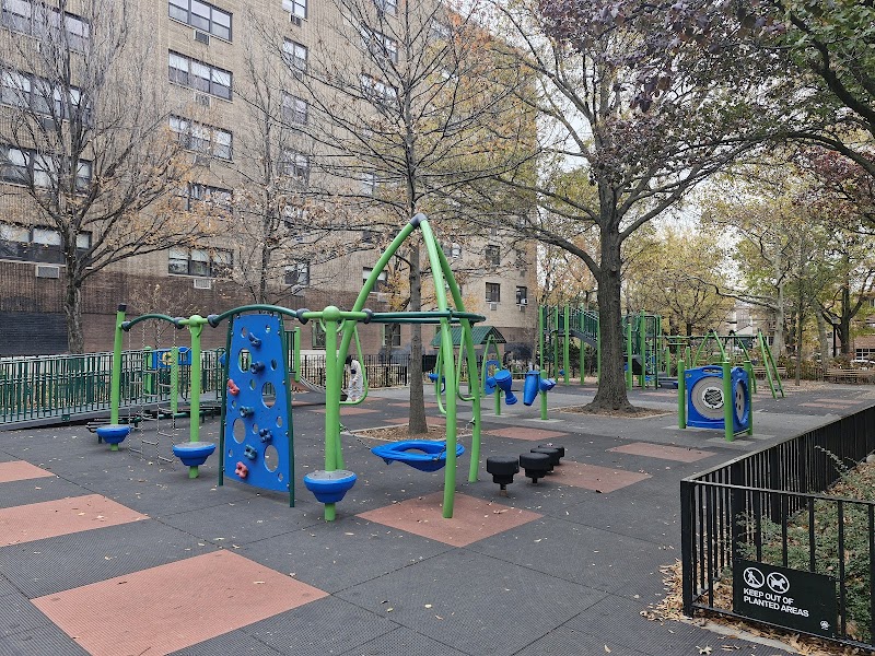 Big Bush Playground photo 2