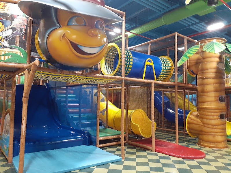 Billy Beez Bay Plaza Mall photo 2