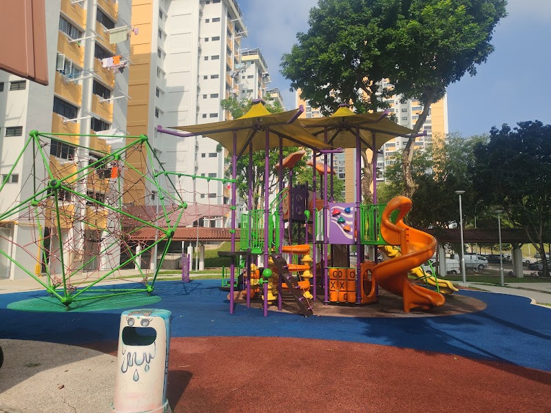 Blk 524 Ang Mo Kio Avenue 5 Playground photo 3