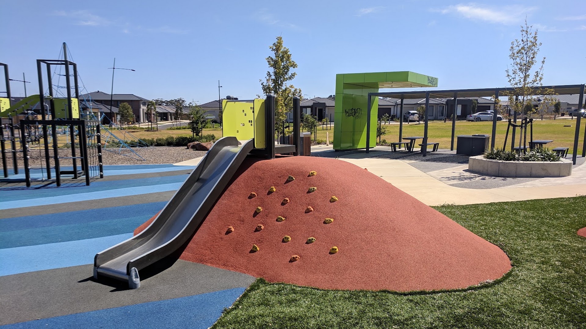 Bloomdale Avenue Playground