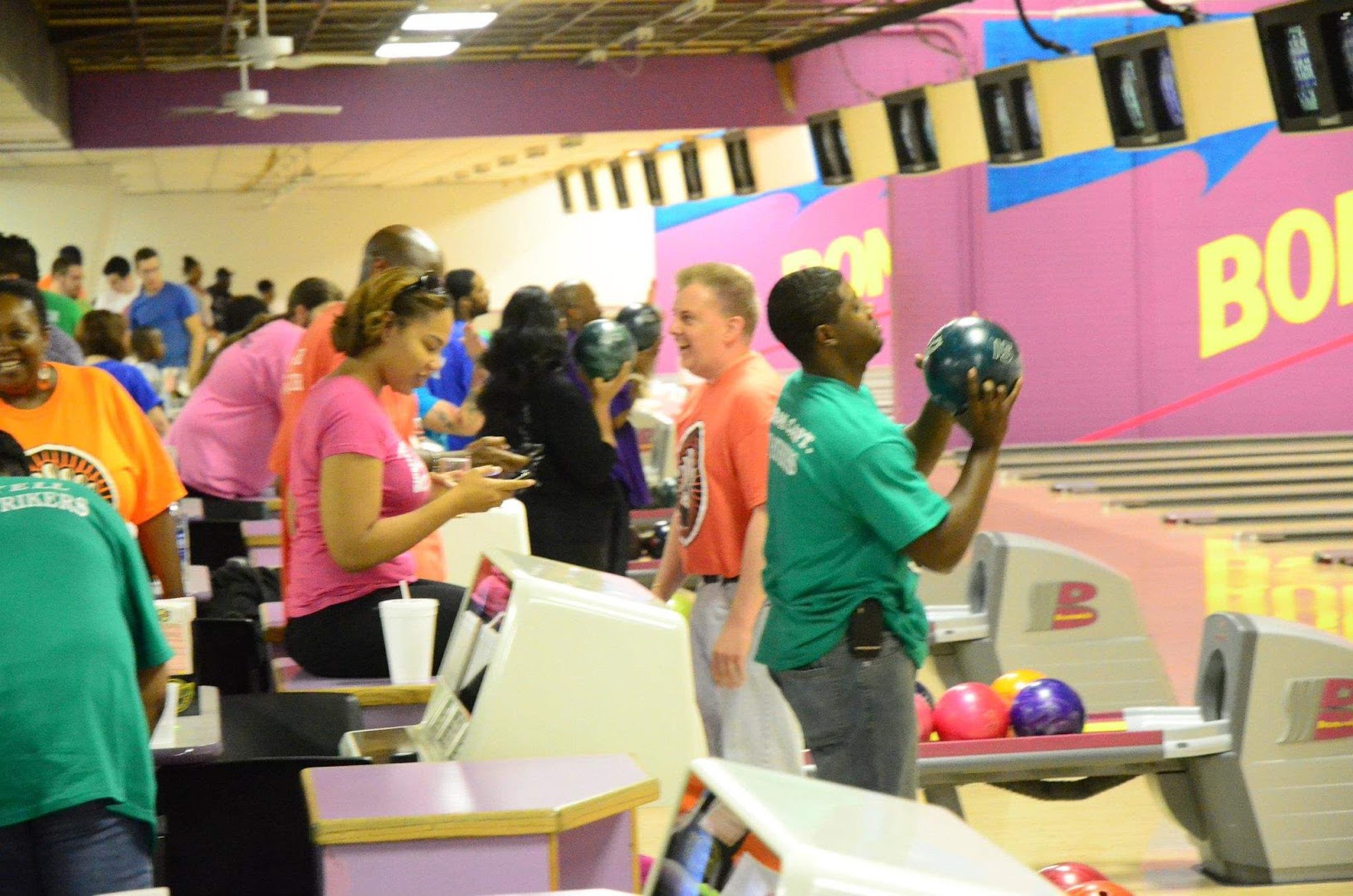 Bonanza Lanes photo 2