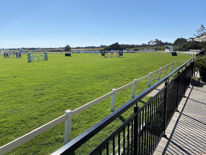 Boneo Park Equestrian Centre