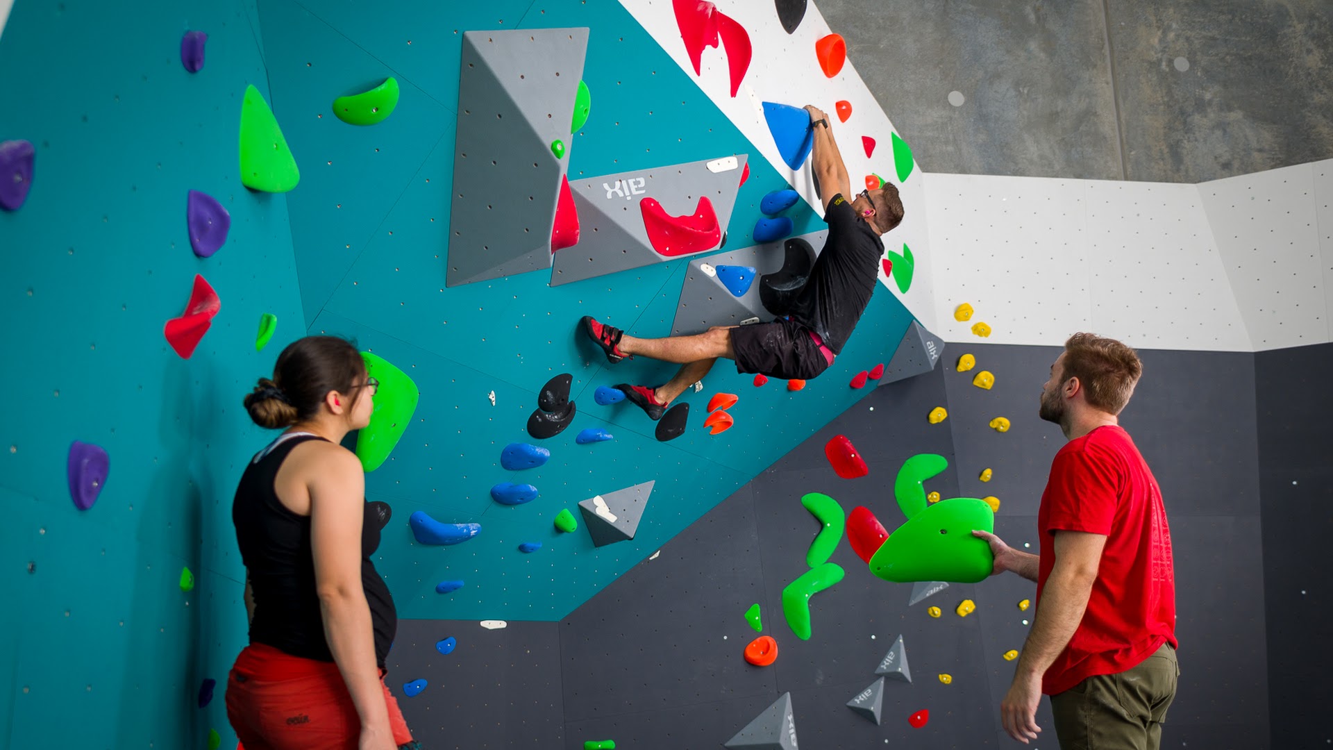Boulder Heads: Indoor Rock Climbing/Yoga Gym, Sunshine Coast photo 3