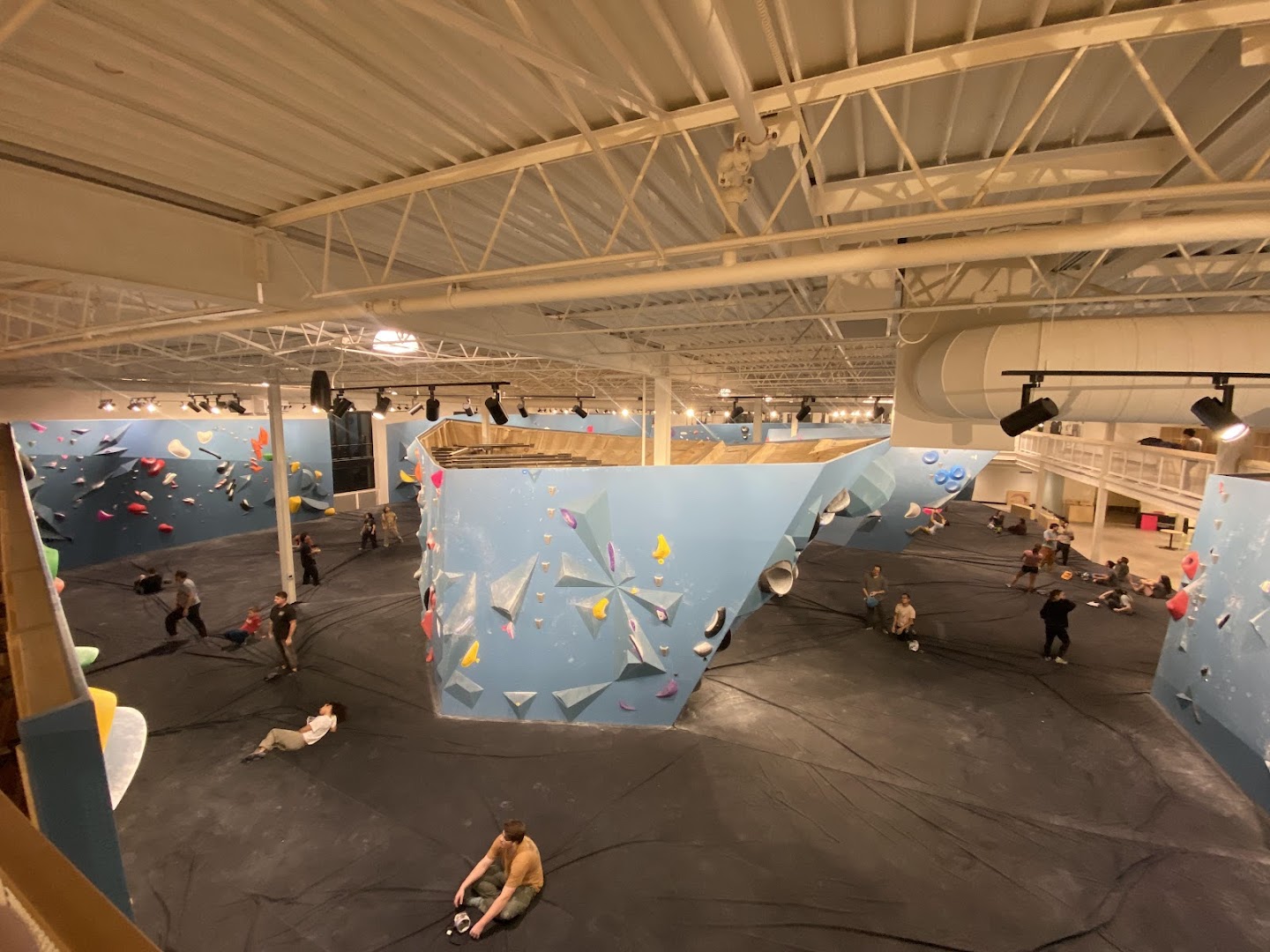Bouldering Project - St Paul photo 2