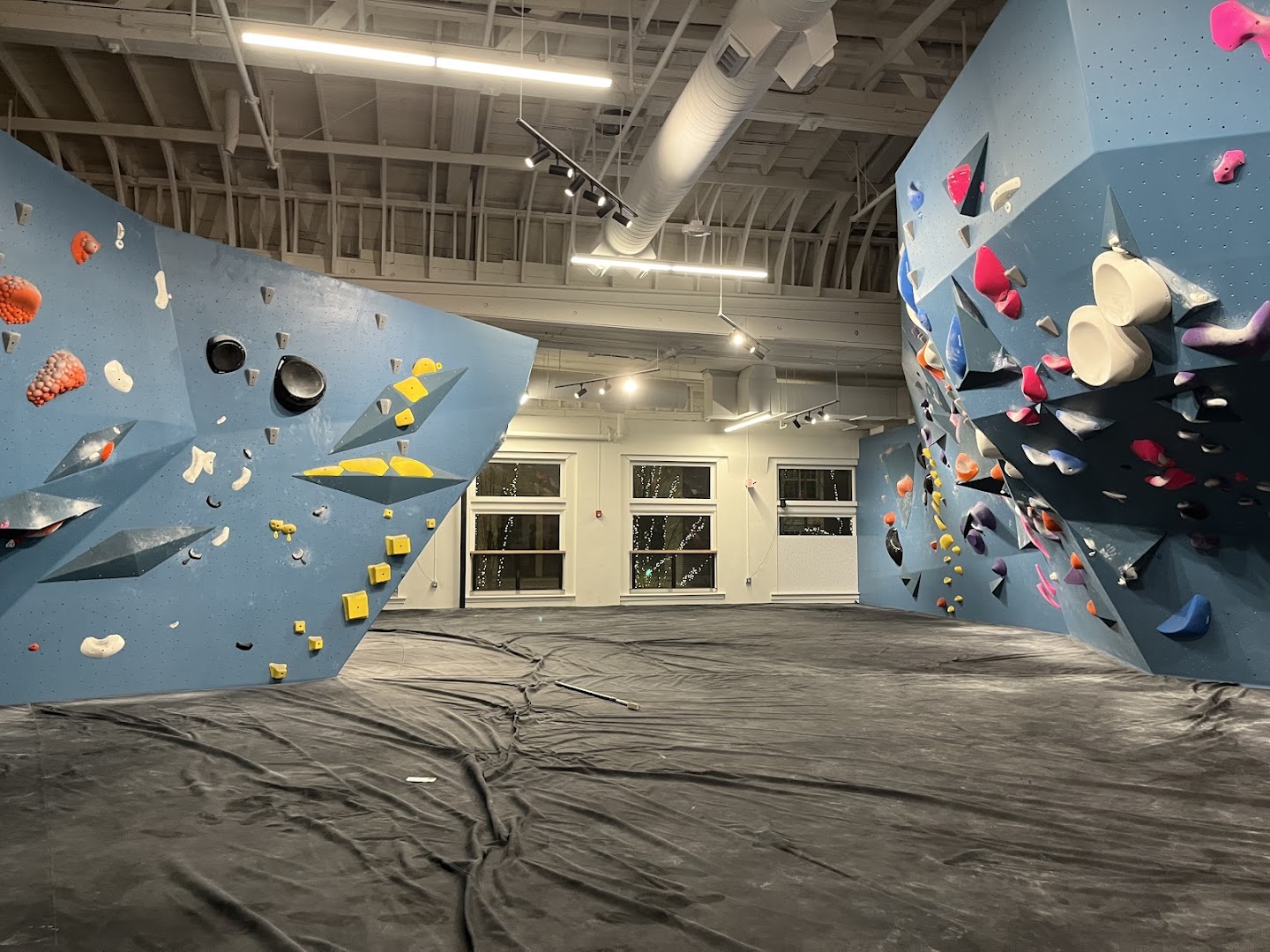 Bouldering Project - U District photo 2