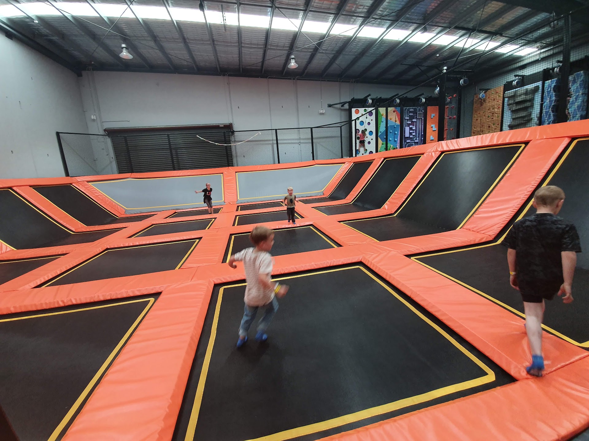 BOUNCE Hobart
