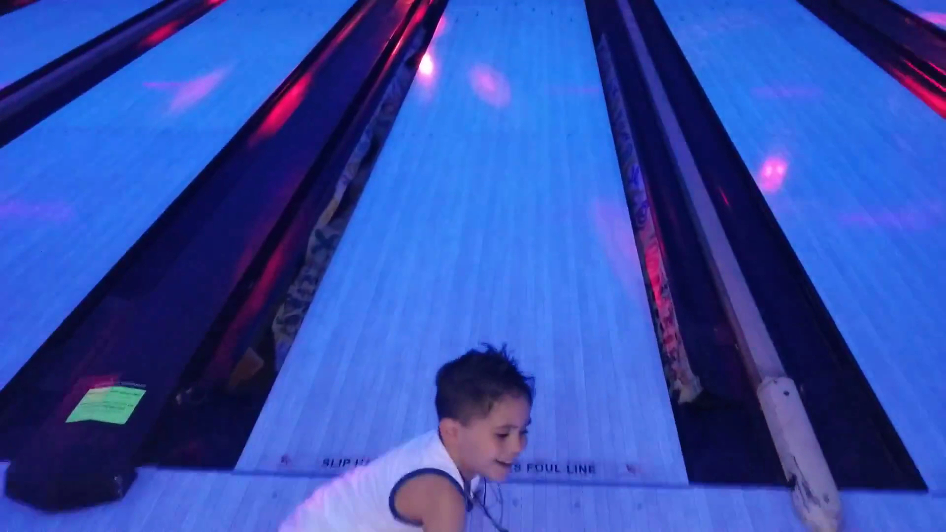 Bowlero Thousand Oaks photo 2