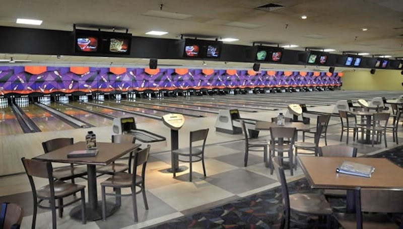 Bowlero Union Hills