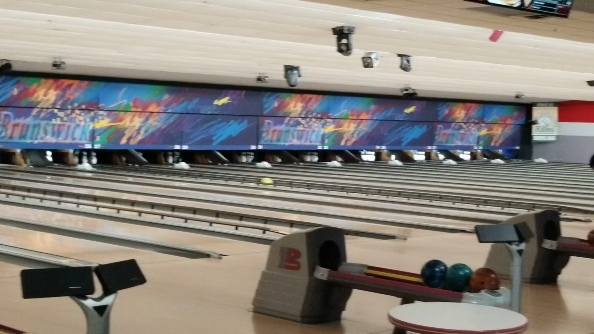 Bowlero Vernon Hills photo 2