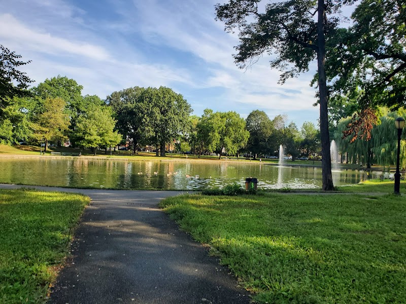 Bowne Park photo 2