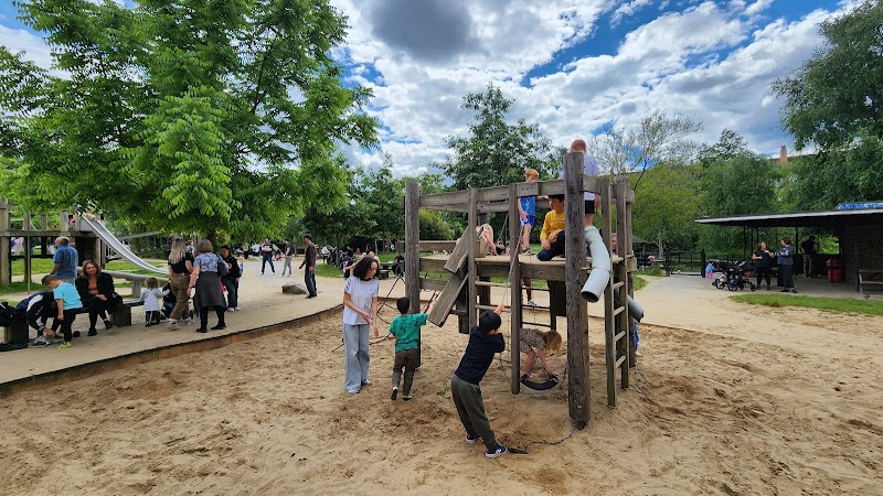 Brockwell Park Adventure Playground photo 2
