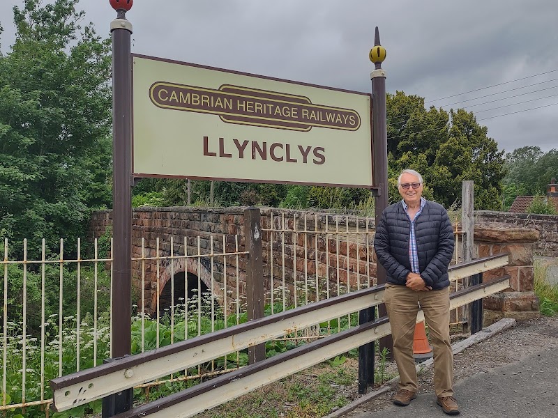 Cambrian Heritage Railway - (Oswestry, Railway Station) photo 3