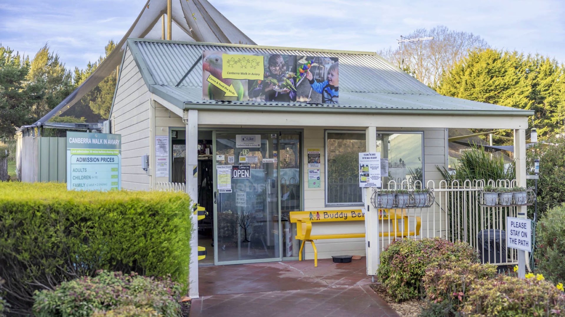 Canberra Walk-In Aviary