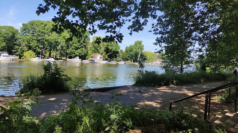 Canbury Gardens Playground