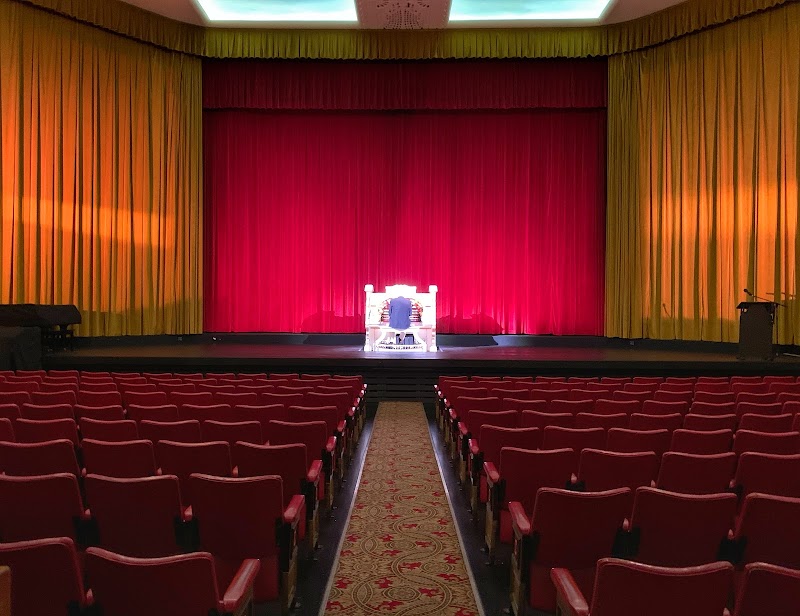 Capri Theatre photo 2