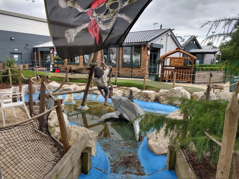 Captain's Bay adventure Golf photo 2