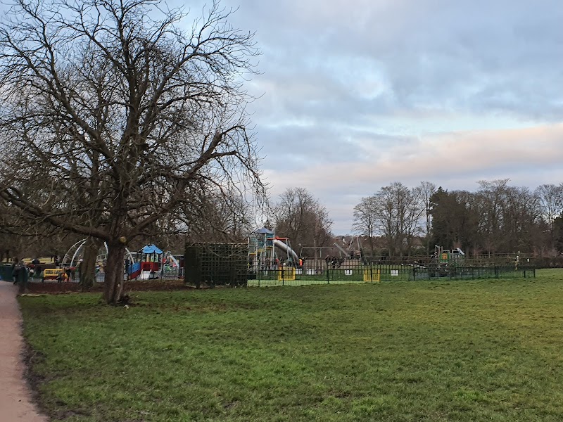 Cassiobury Park Kids Playground photo 2