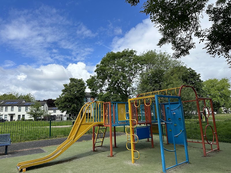 Chamberlain Gardens Playground