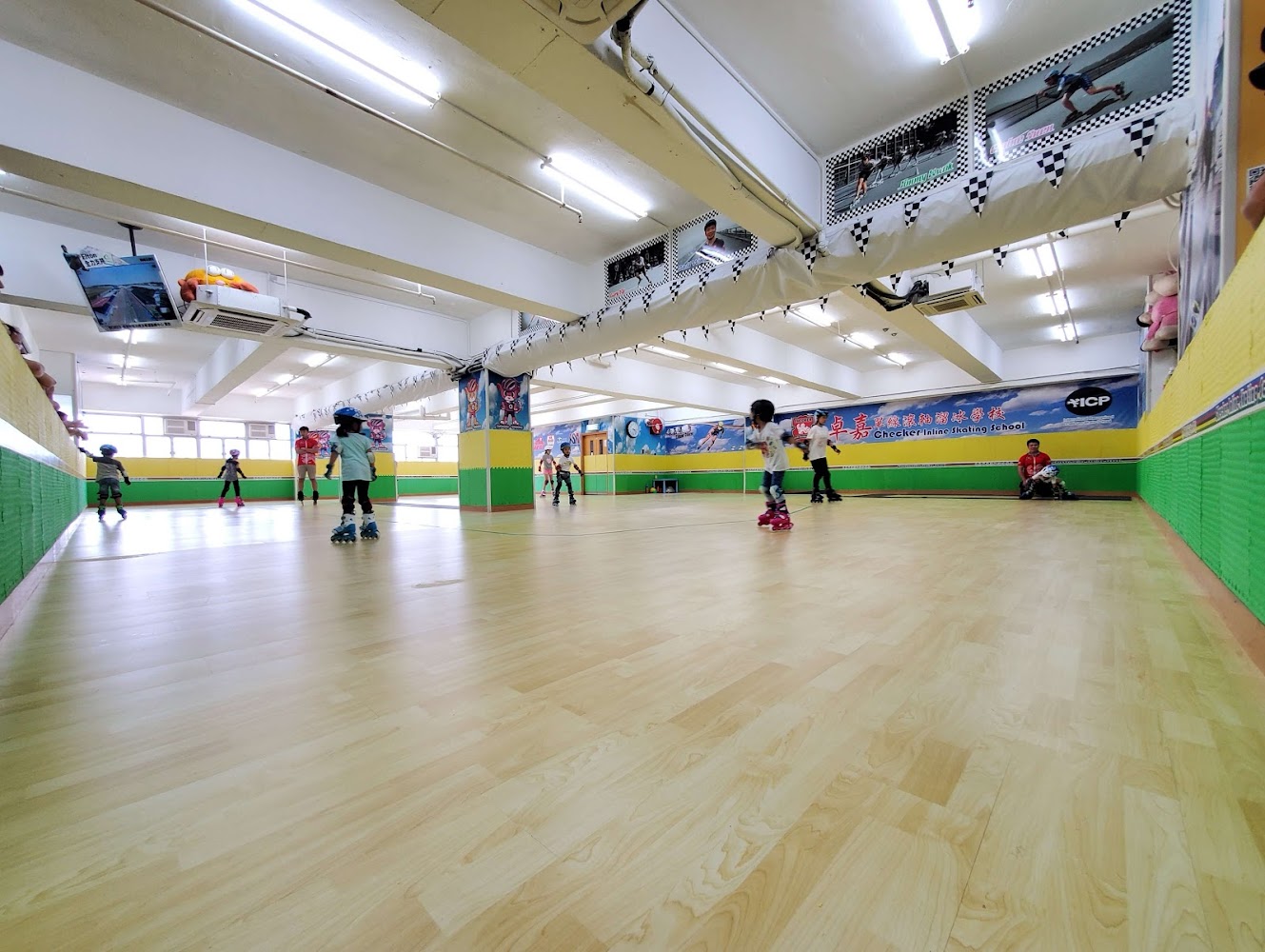 Checker Inline Skating School (Inline Skating Pro Shop) photo 3