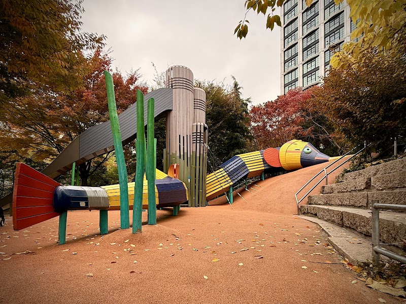 Chelsea Waterside Playground
