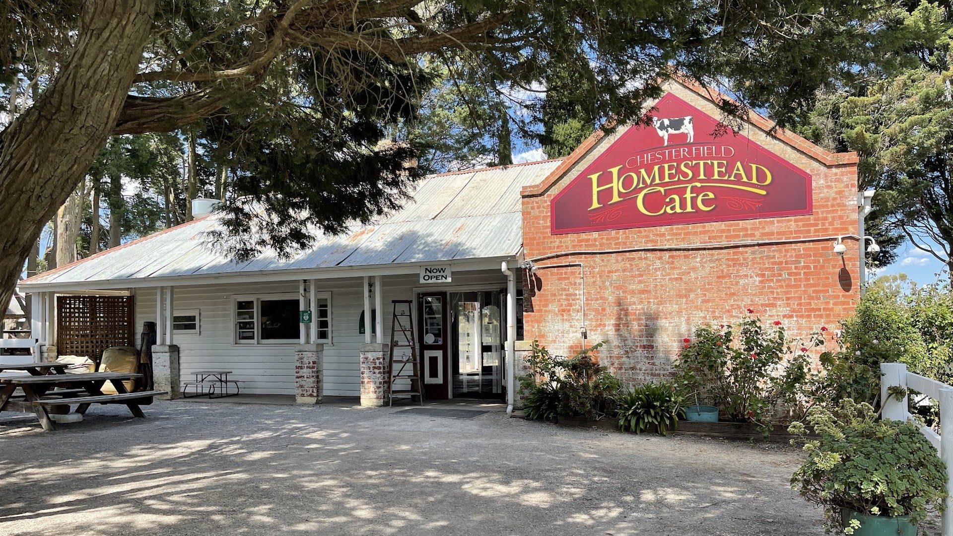 Chesterfield Farm- PLEASE PRE PURCHASE TICKETS