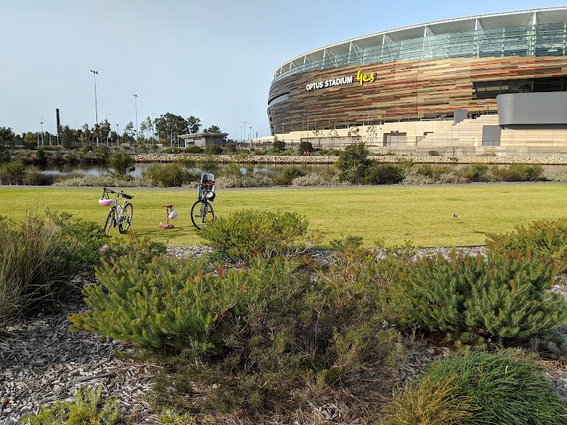Chevron Parkland photo 3
