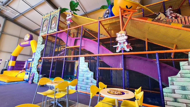 Chipmunks Playland & Café Hamilton photo 3
