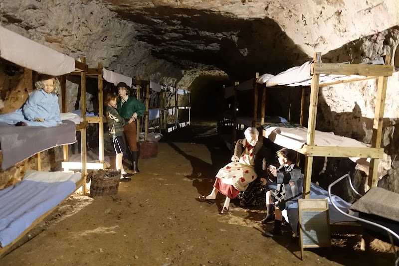 Chislehurst Caves photo 2