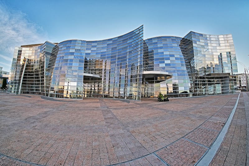 Christchurch Art Gallery Te Puna o WaiwhetΕ«