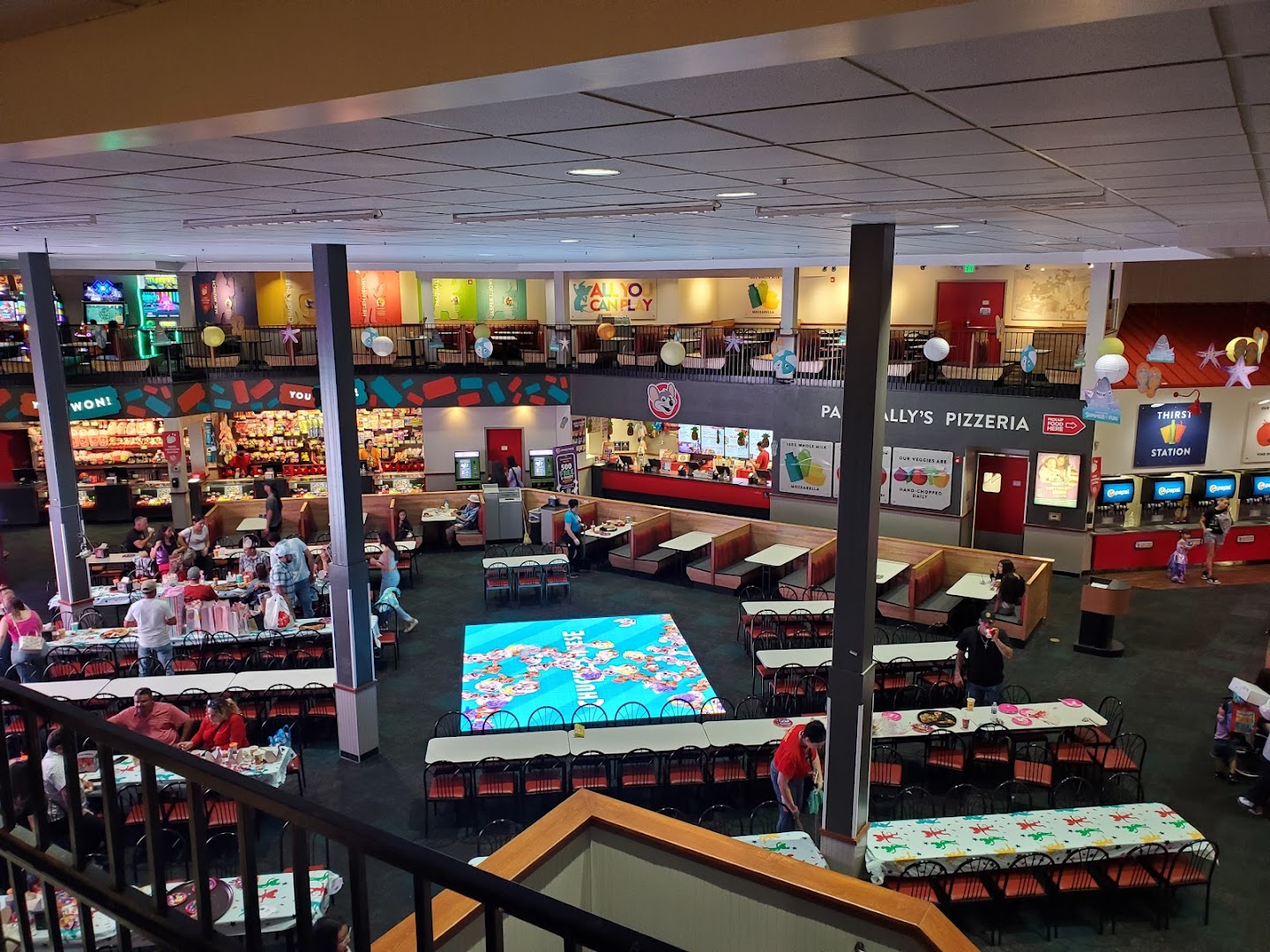 Chuck E. Cheese photo 3