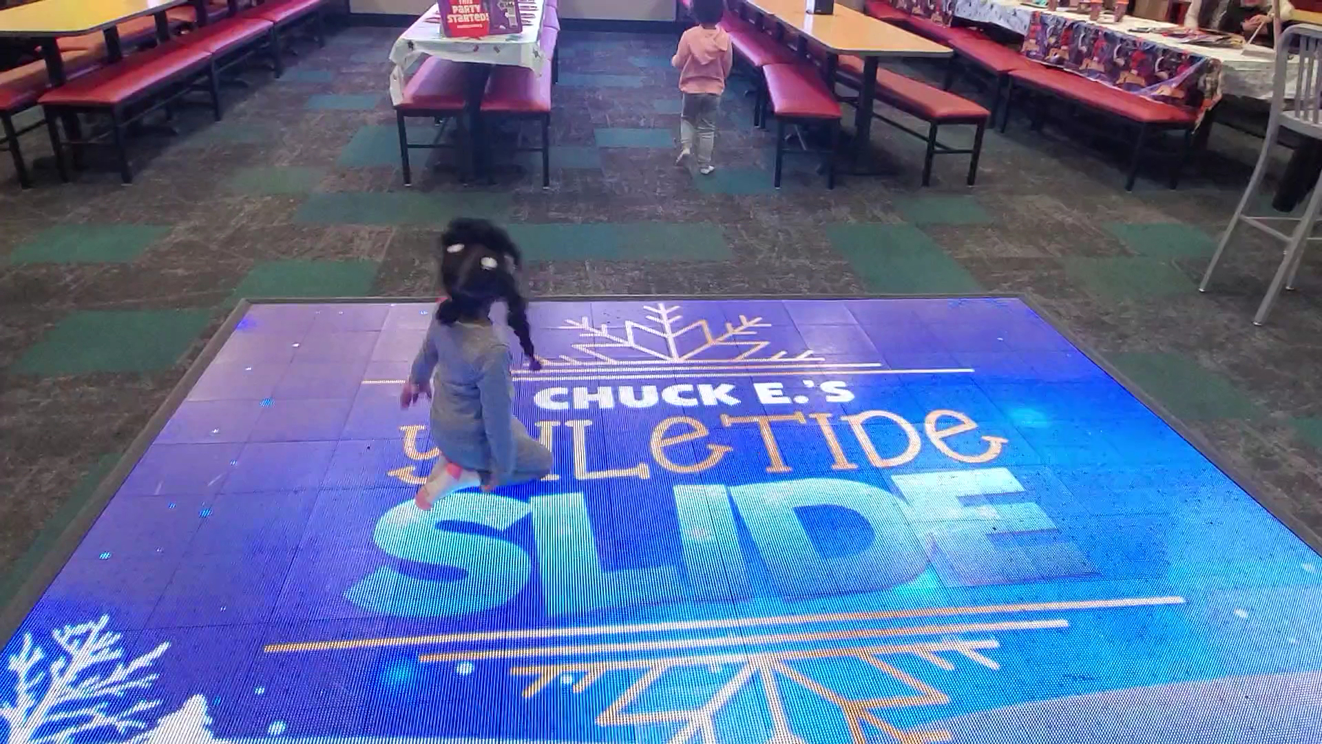 Chuck E. Cheese photo 2