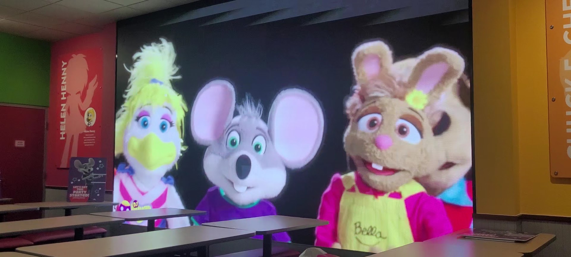 Chuck E. Cheese photo 2