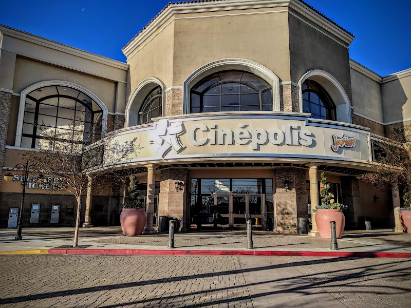 Cinépolis Cinemas Pico Rivera photo 2