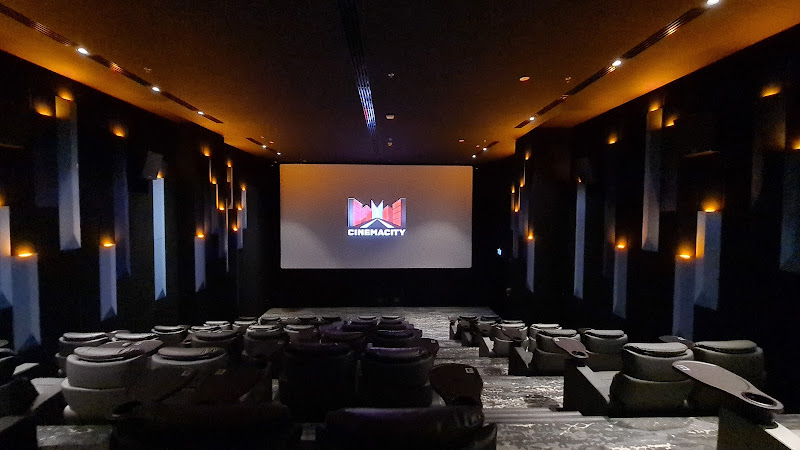 Cinemacity Fountain Views