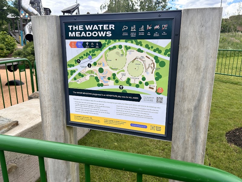 Claremont Park playground photo 2