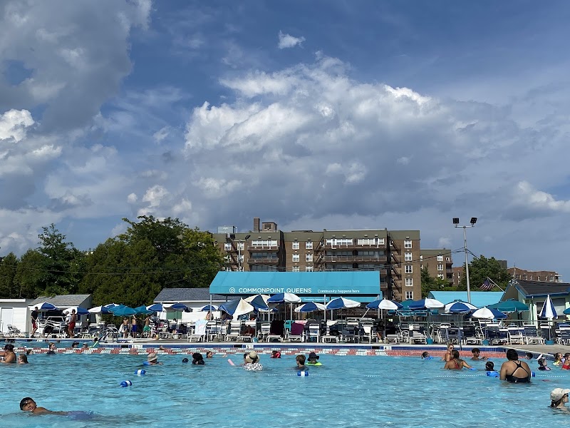 Commonpoint Queens Bay Terrace Pool and Athletic Complex photo 2