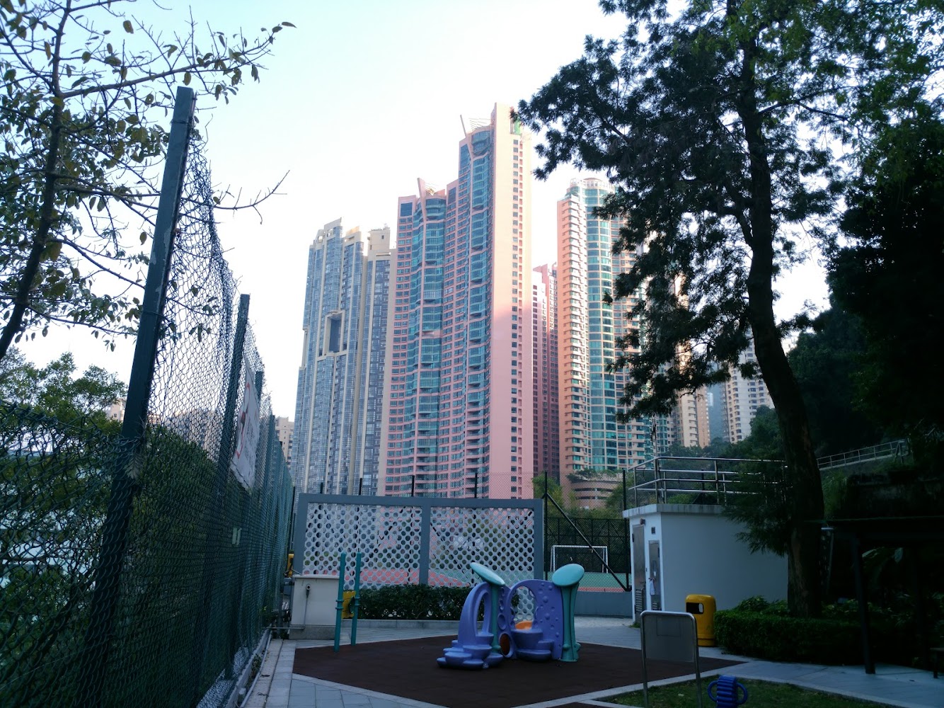 Conduit Road Service Reservoir Playground photo 3