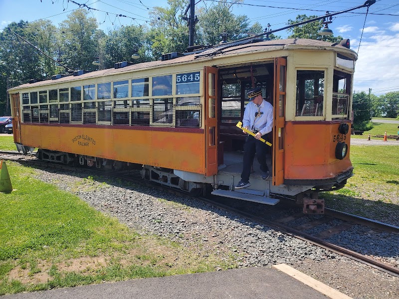 Connecticut Trolley Museum photo 2