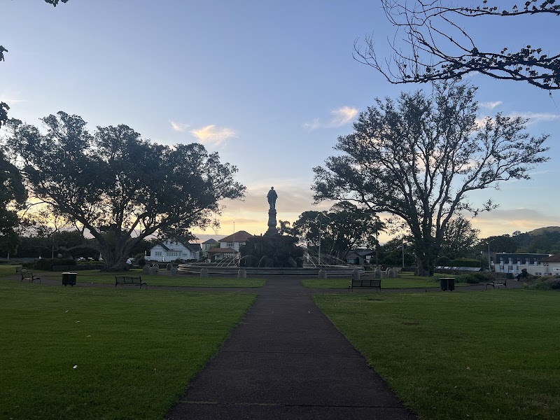 Cornwall Park photo 2