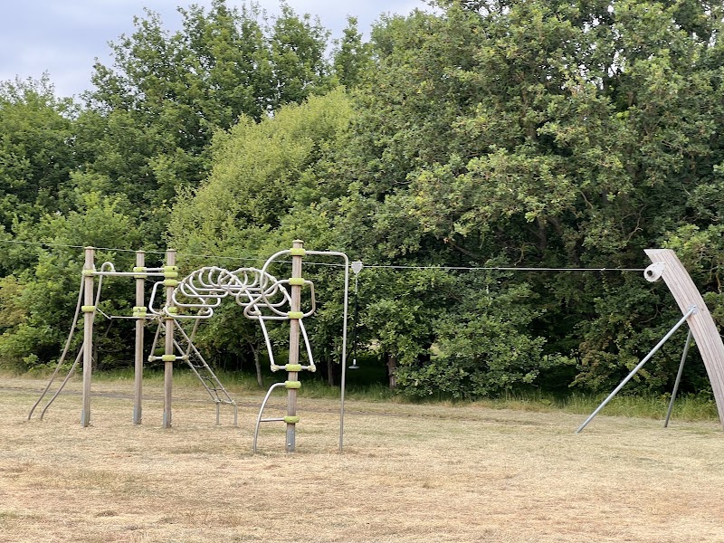 Crane Park Kids Play and workout Area photo 2
