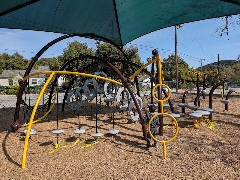 Crescenta Valley Regional Park Play Area