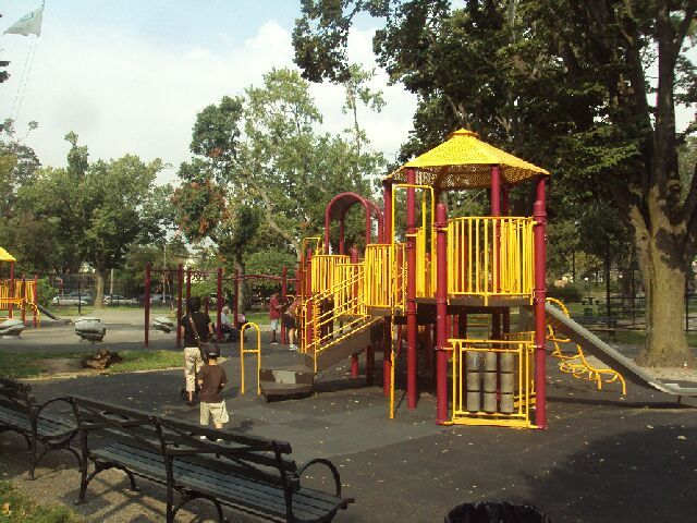 Crocheron Park photo 2