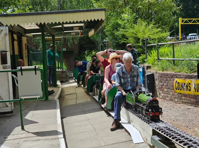 Crowborough Miniature Railway