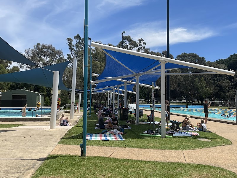 Croydon Memorial Pool photo 3