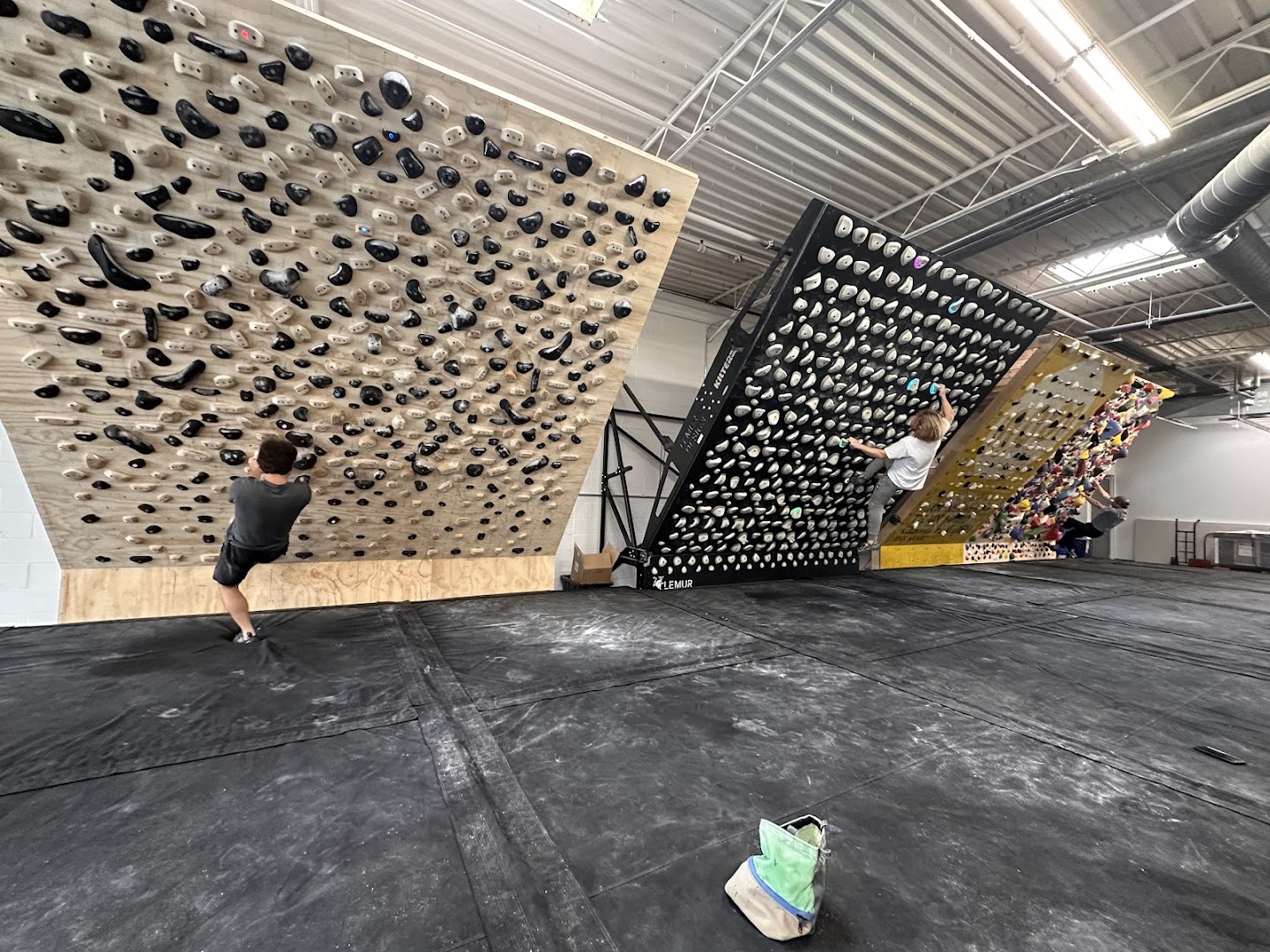 Cultivate Climbing - The Bunker photo 2