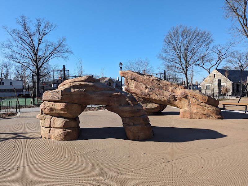 CUNNINGHAM PARK PLAYGROUND