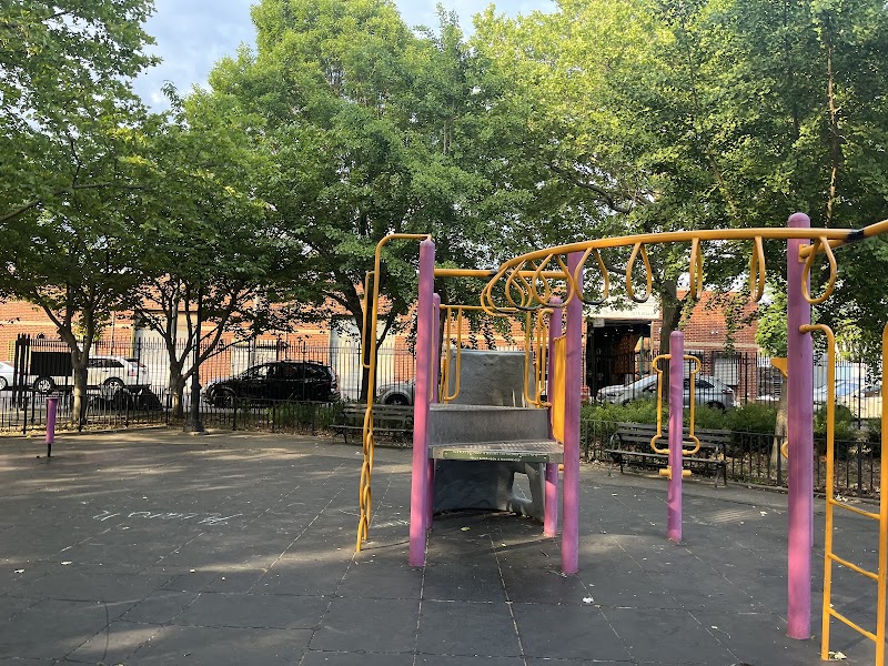 Curtis Playground photo 2