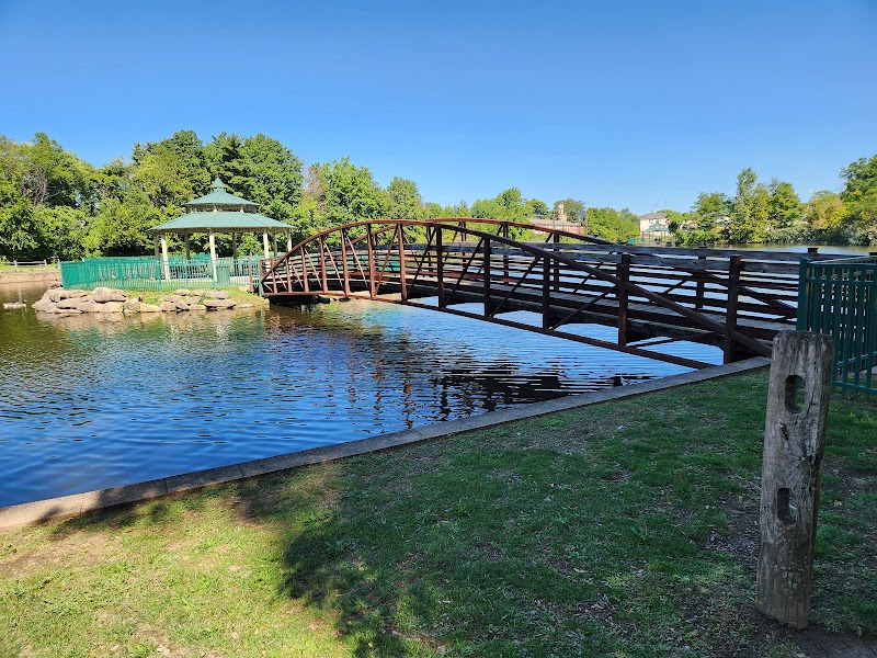 Dahnert's Lake County Park photo 2